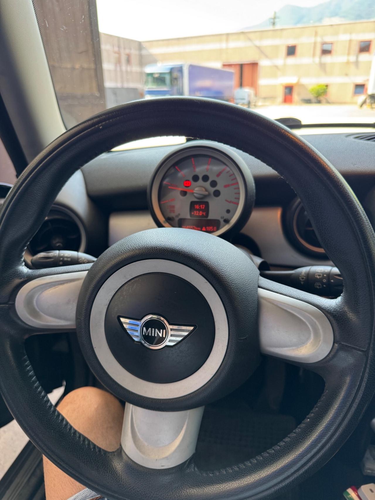 Mini 1.6 16V Cooper D Chili