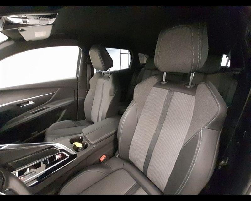 Peugeot 3008 II 2021 1.5 bluehdi Allure Pack s&s 130cv eat8