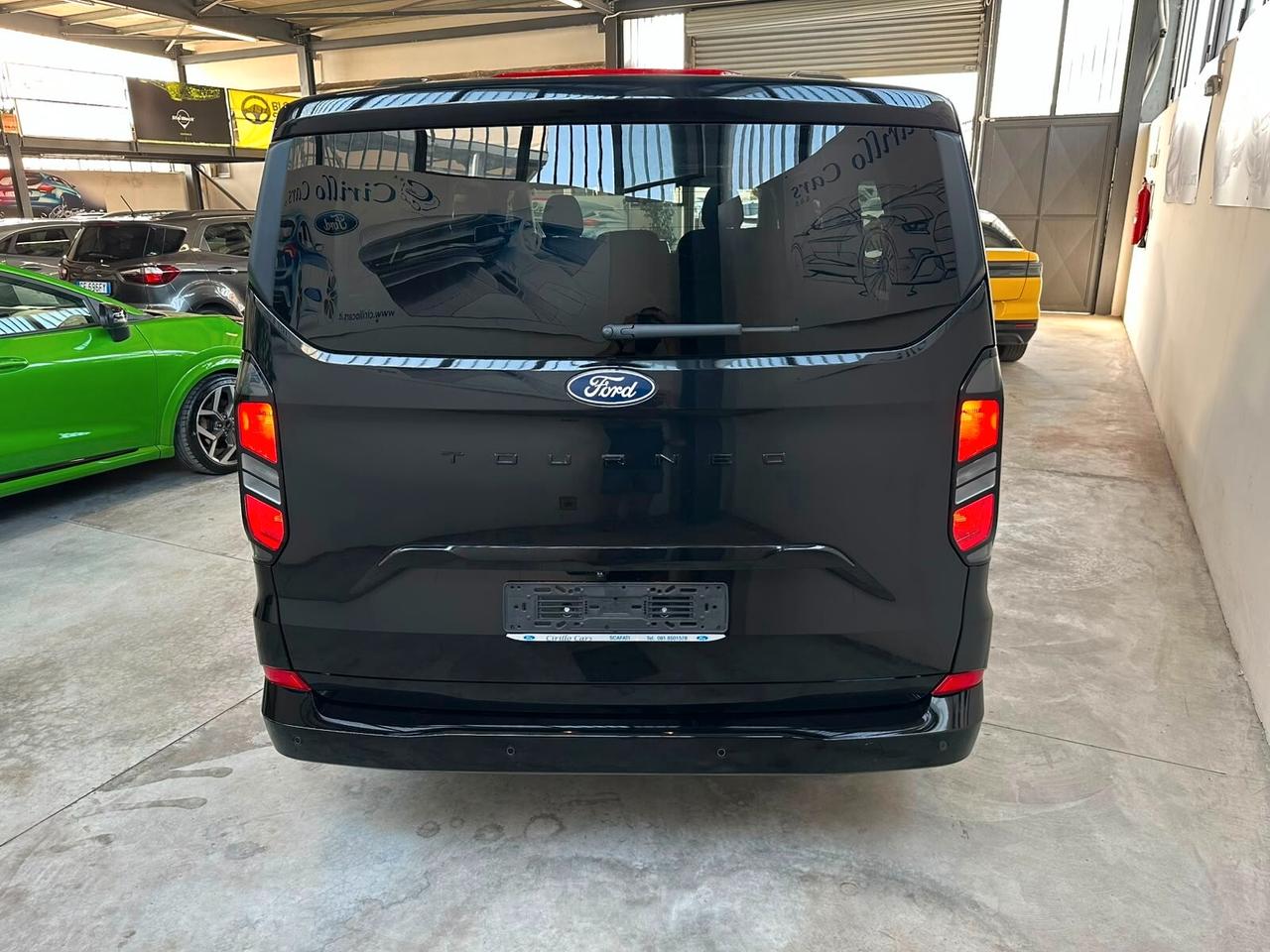 Ford Tourneo Custom Titanium KM0