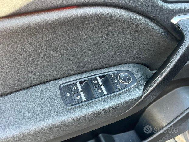 RENAULT CAPTUR 1.0 tce Intens Gpl 100cv my21