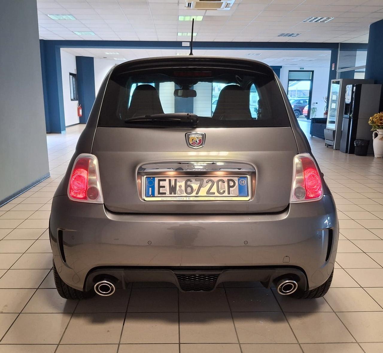 Abarth 500 1.4 Turbo T-Jet Custom