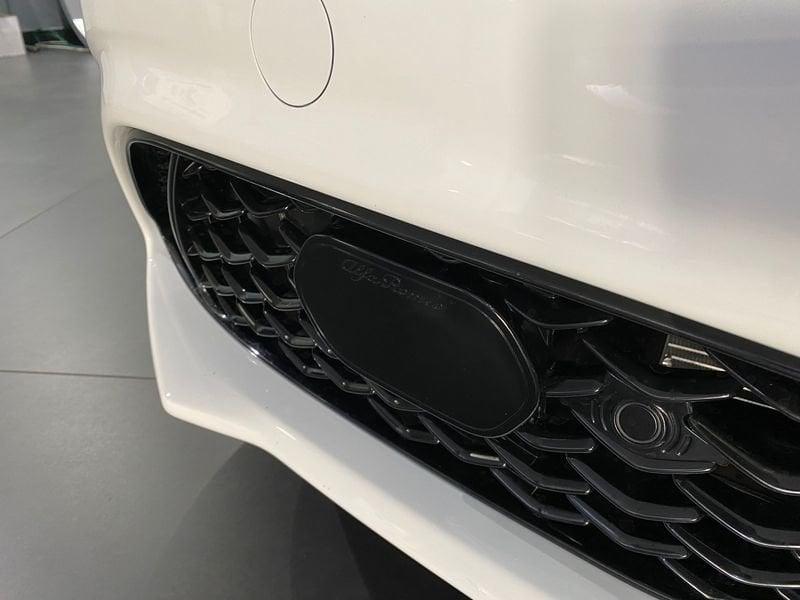 Alfa Romeo Giulia 2.2 Turbodiesel 210 CV AT8 AWD Q4 Tributo Italiano