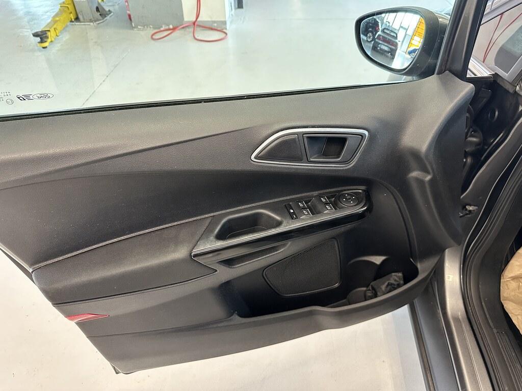 Ford B-Max 1.4 Titanium