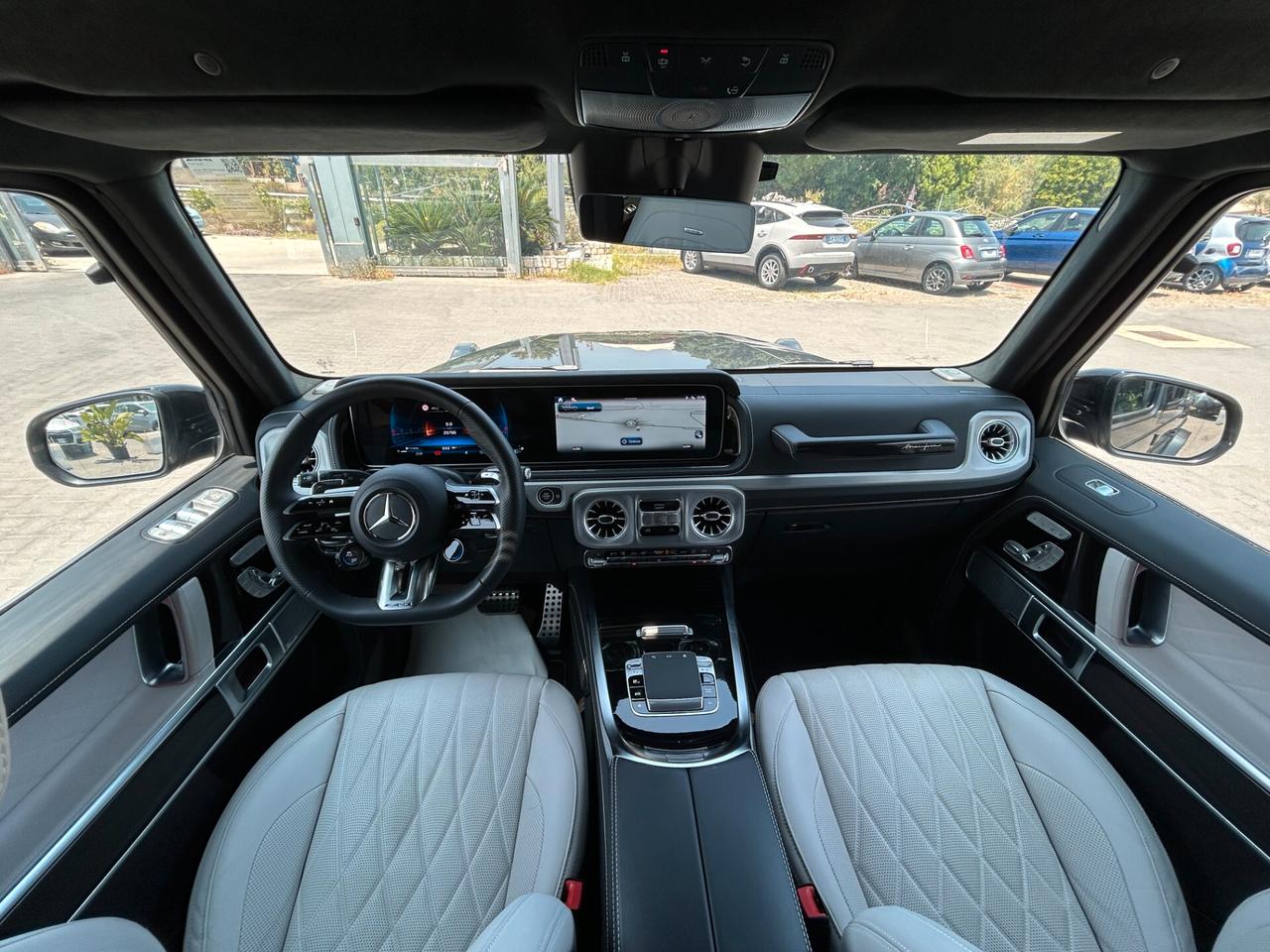 Mercedes-Benz G 63 AMG 585cv auto