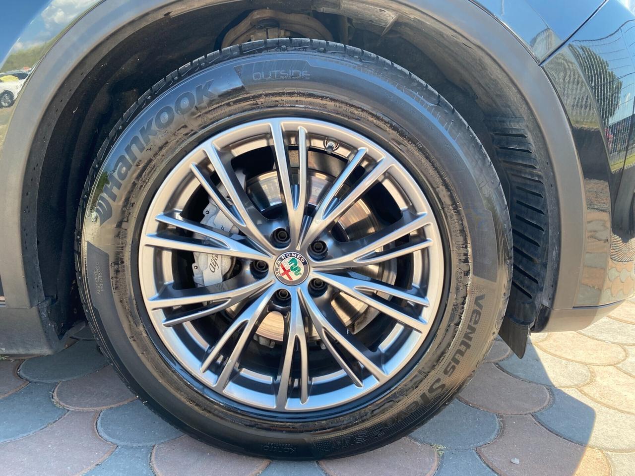 ALFA ROMEO - Stelvio - 2.2 T.diesel 180CV AT8 RWD