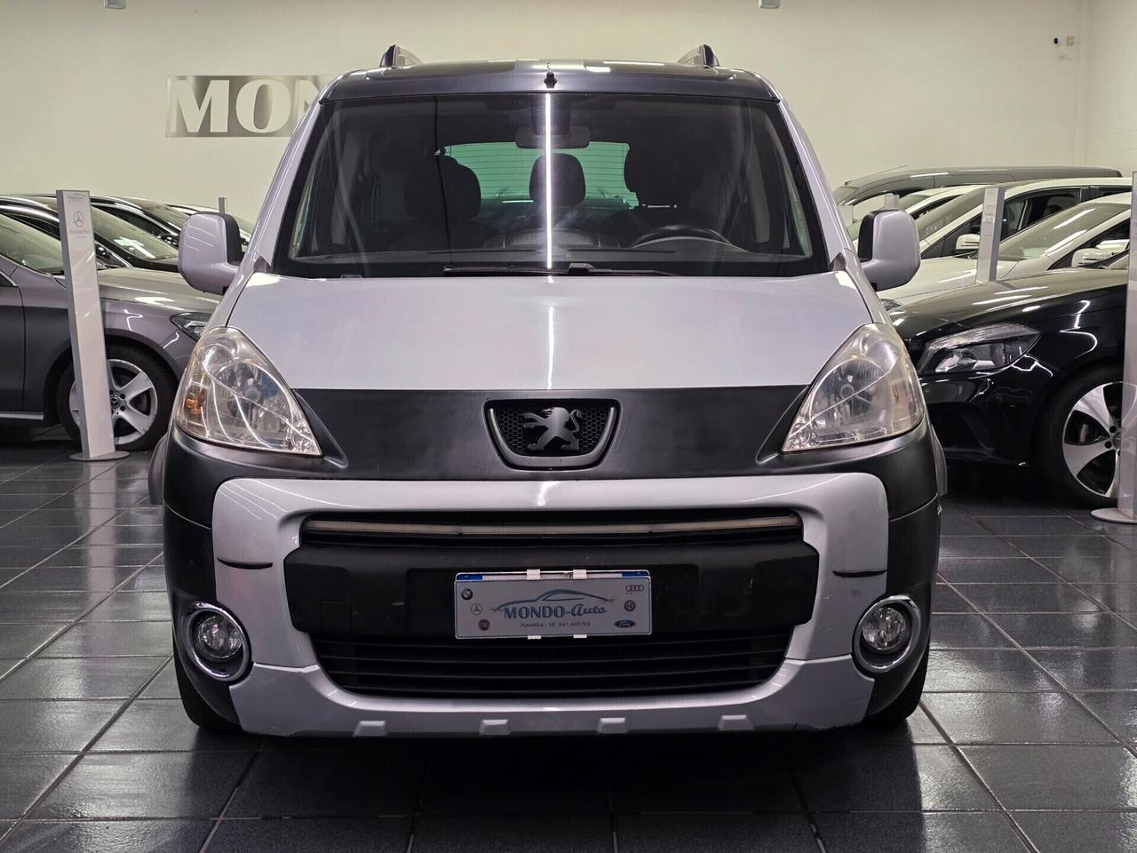 Peugeot Bipper Tepee 1.3 HDi 75 FAP Outdoor 2012