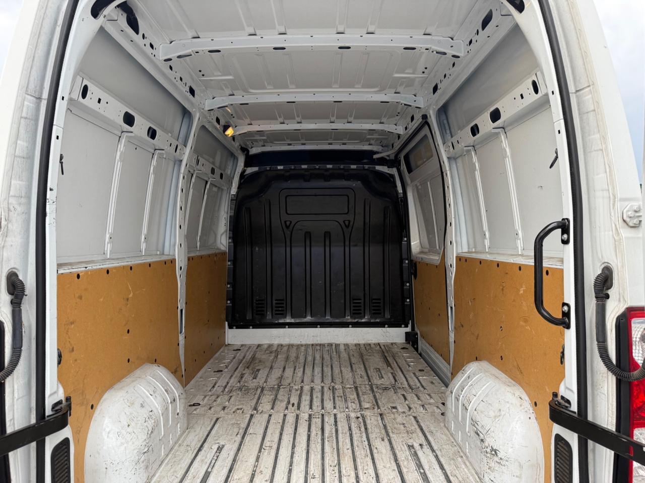 Renault Master 2.3 dCi 135 CV Iva Compresa