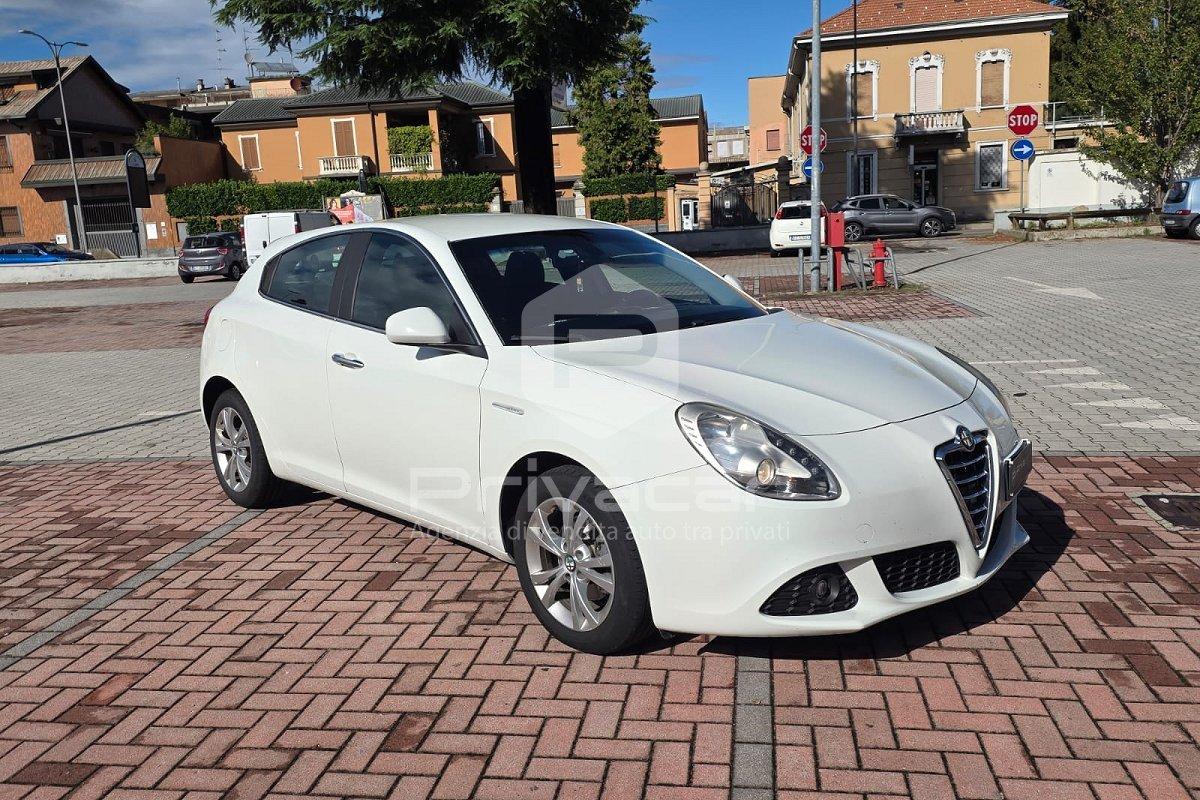 ALFA ROMEO Giulietta 1.6 JTDm-2 105 CV Distinctive