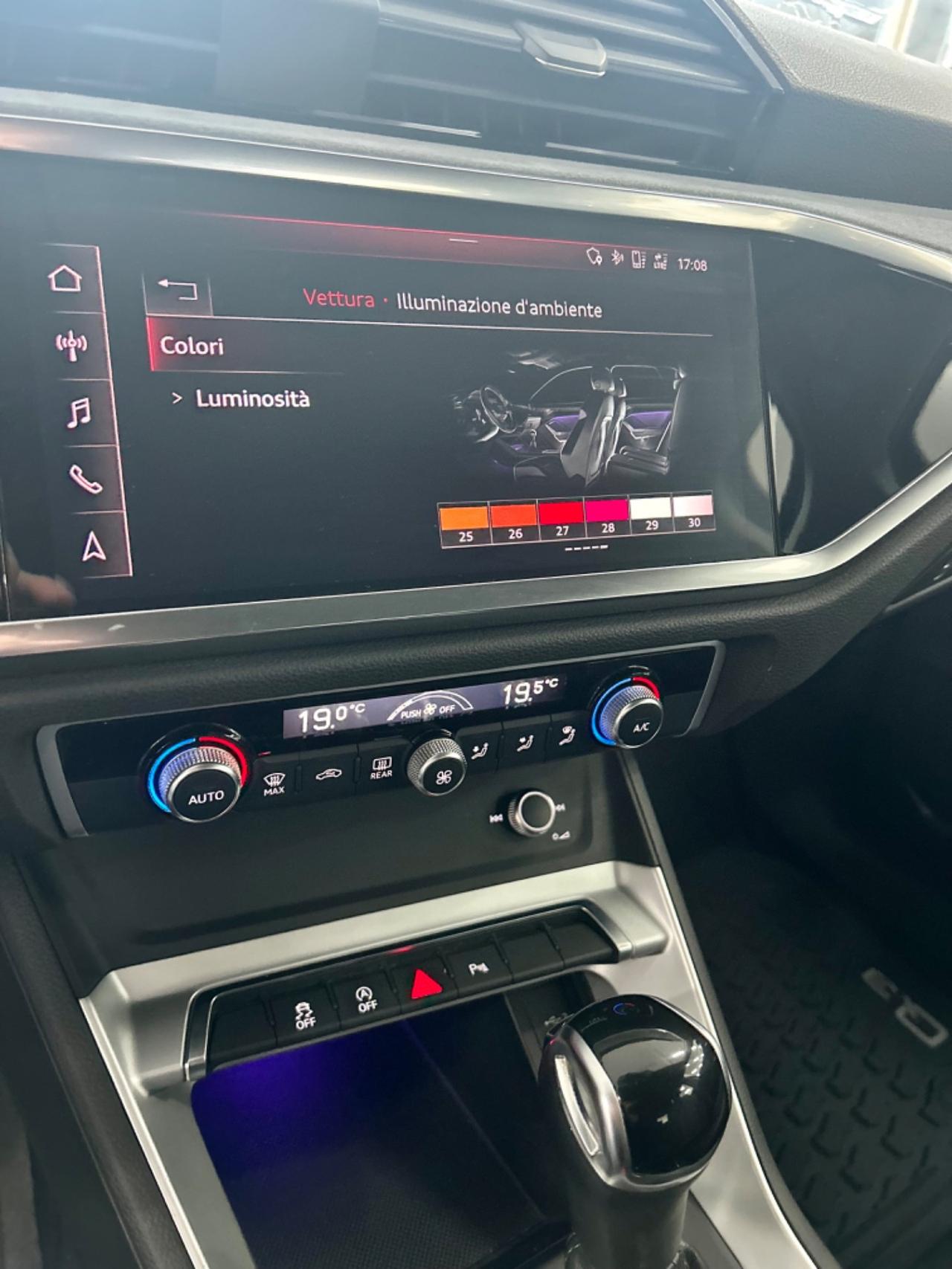 Audi Q3 40 TDI quattro S tronic line edition FINANZIABILE