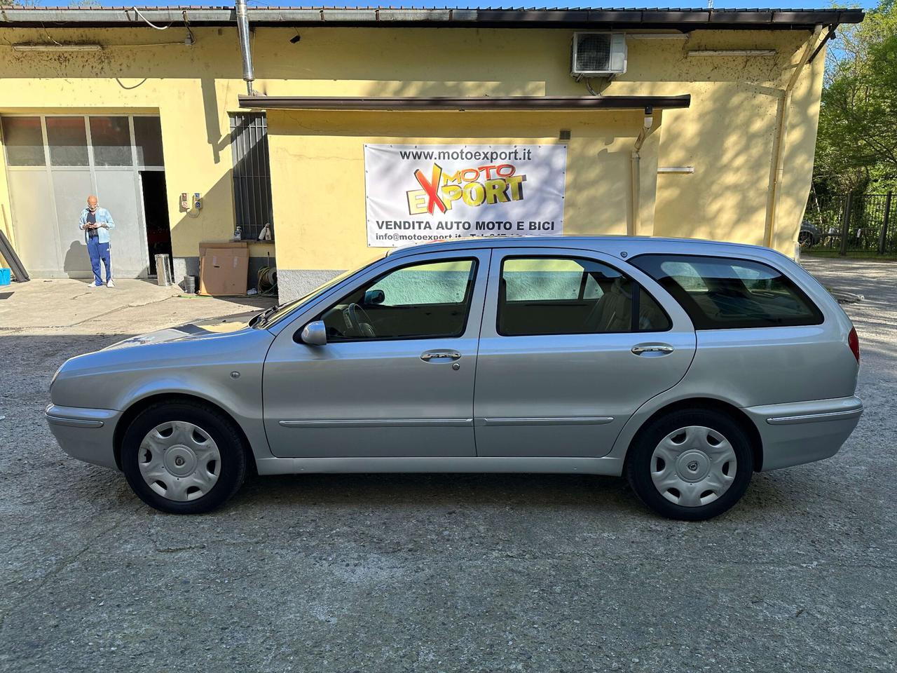 Lancia Lybra 1.8i 16V VVT cat Station Wagon