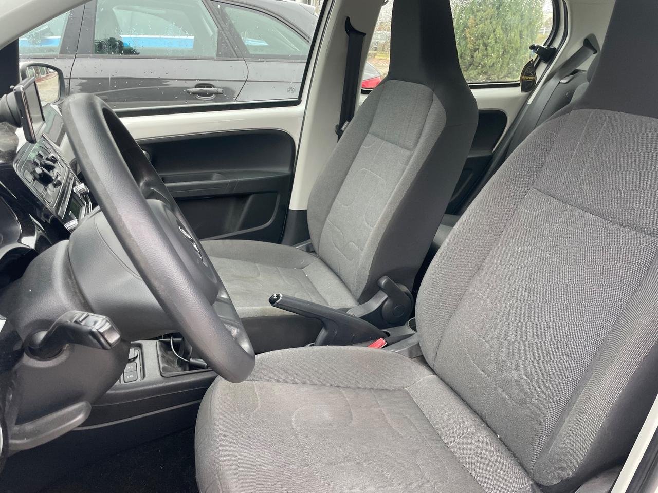 Volkswagen up! 1.0 Benzina / Metano - Neopatentati