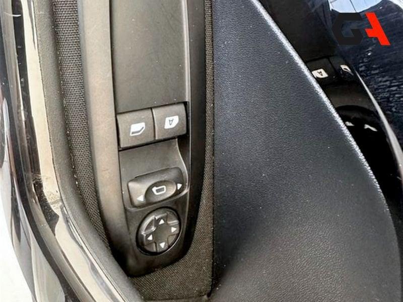 Peugeot 208 BlueHDi 75 5 porte Active