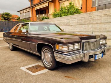 Cadillac Deville None