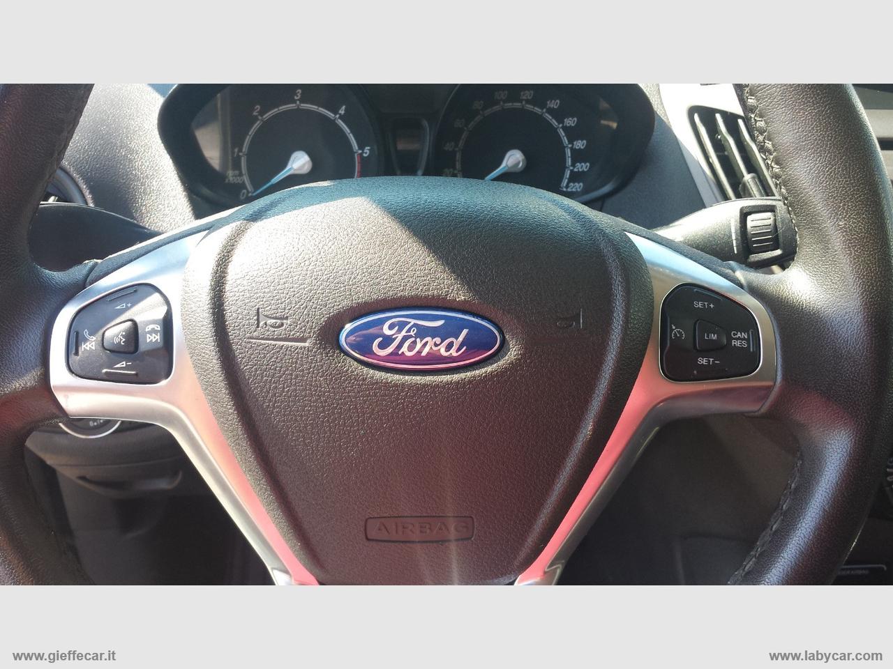FORD Tourneo Courier 1.5 TDCI 75 CV Plus