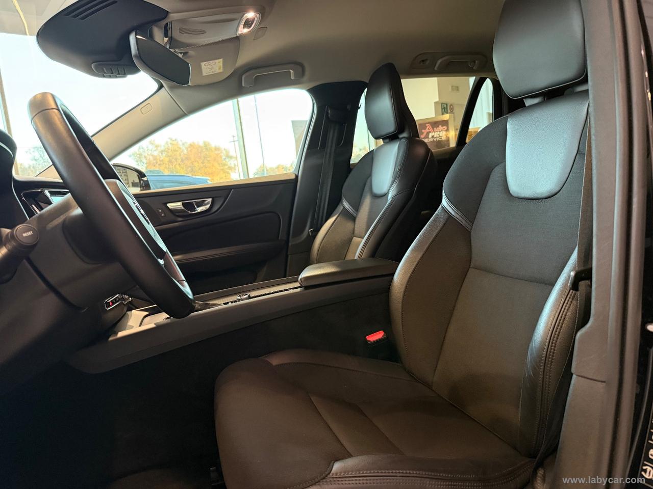 VOLVO V60 D3 Momentum Business