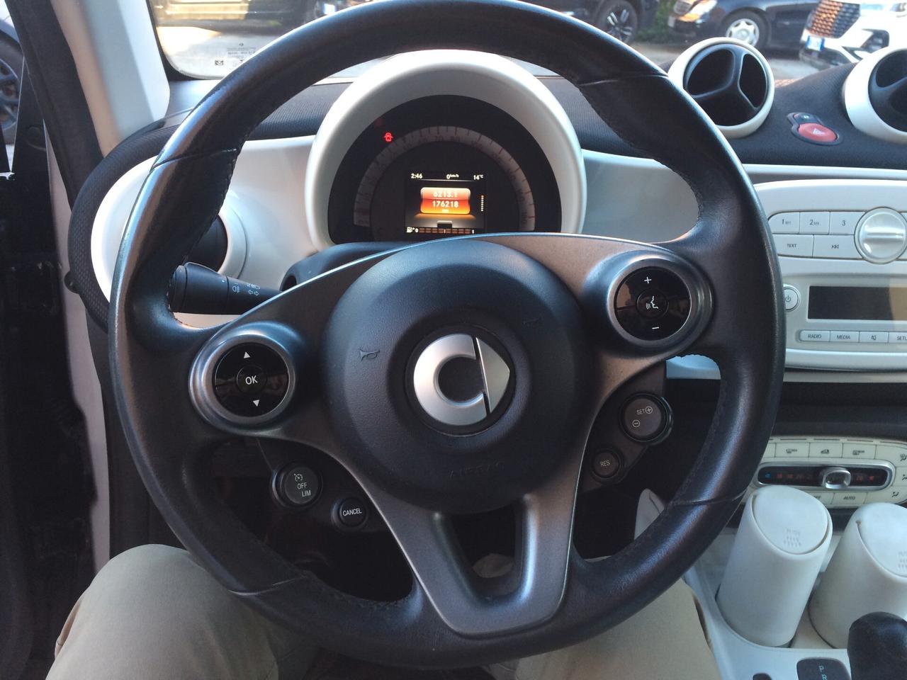 2015 Smart ForTwo 70 1.0 twinamic Passion tagliandata !