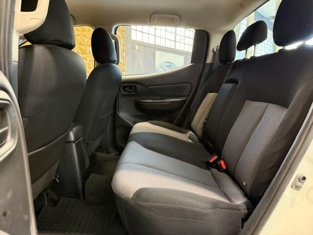 Mitsubishi L200 2.3 D Double Cab 4x4 Super Select Intense