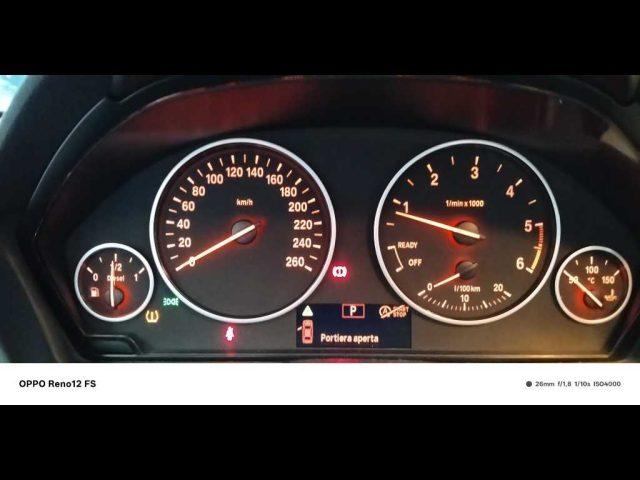 BMW 318 Serie 3 (F30/31) - d Touring Business Advantage