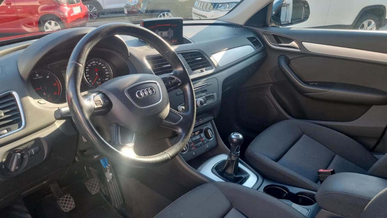 Audi Q3 2.0 TDI 150 CV Business