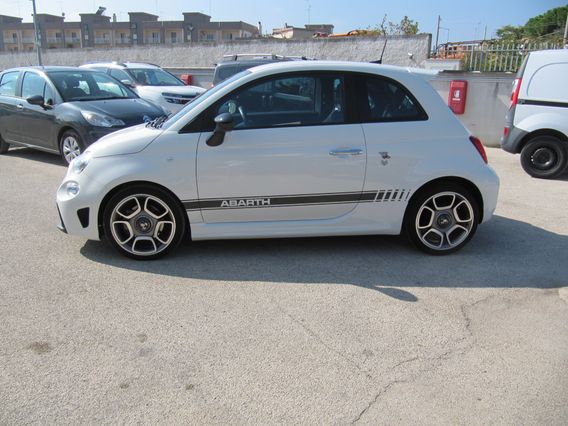 Fiat 500 Abarth Sport Cil. 1.4 Cv. 145 Km.31000