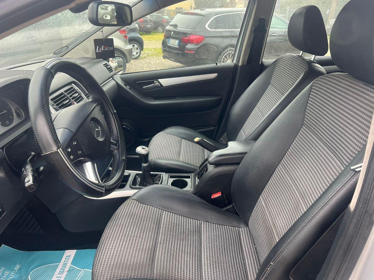 MERCEDES - Classe B - 180 CDI