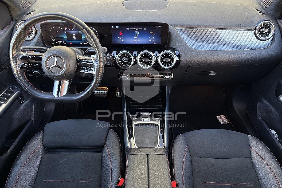 MERCEDES B 180 d Automatic AMG Line Premium