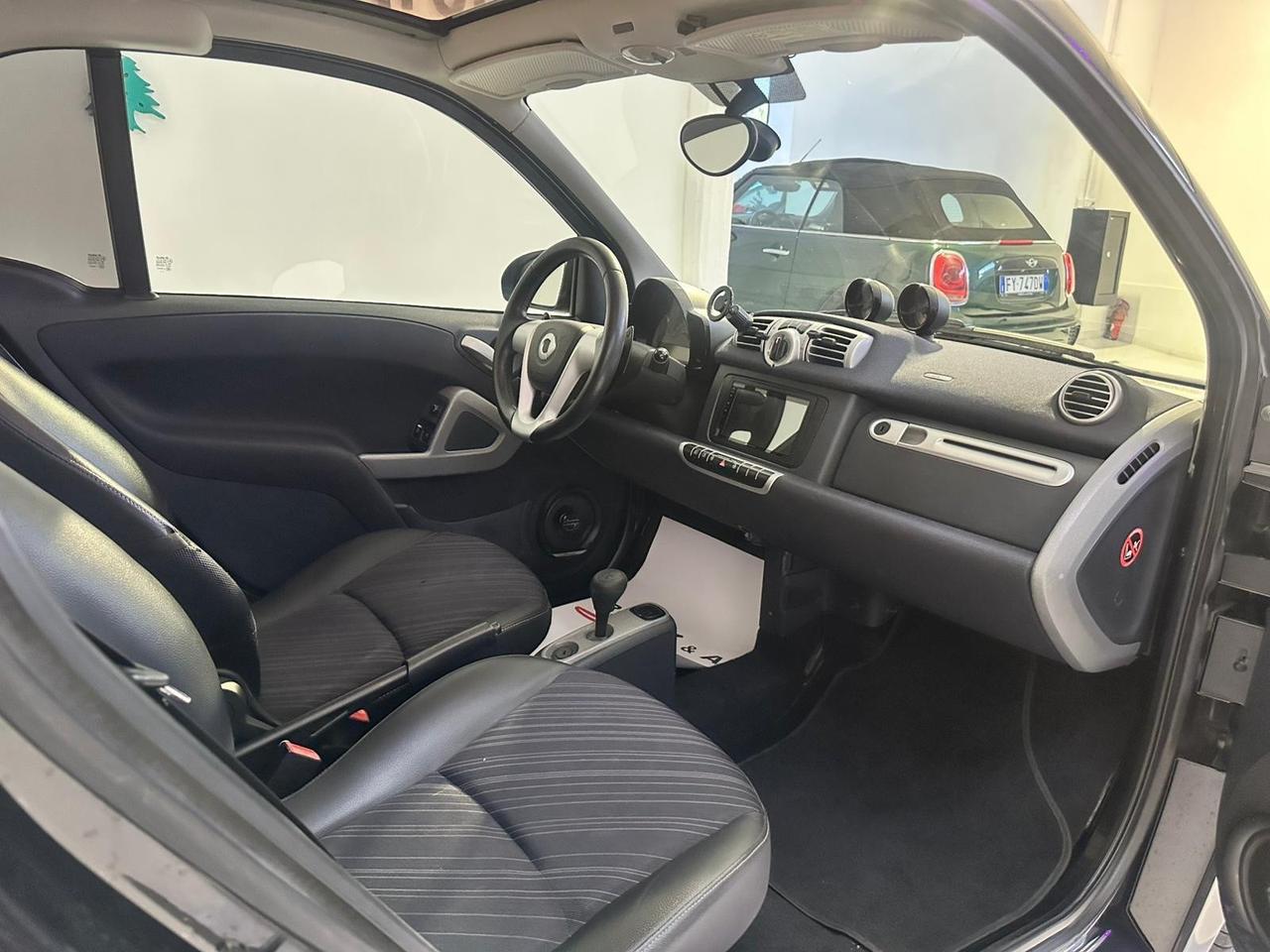 Smart ForTwo 1000 62 kW coupé pulse