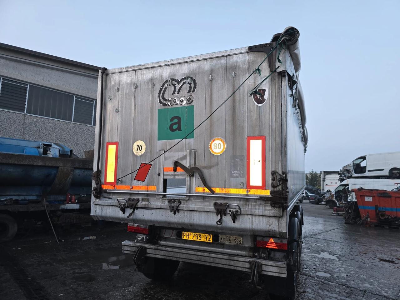 Semirimorchio vasca ribaltabile MENCI