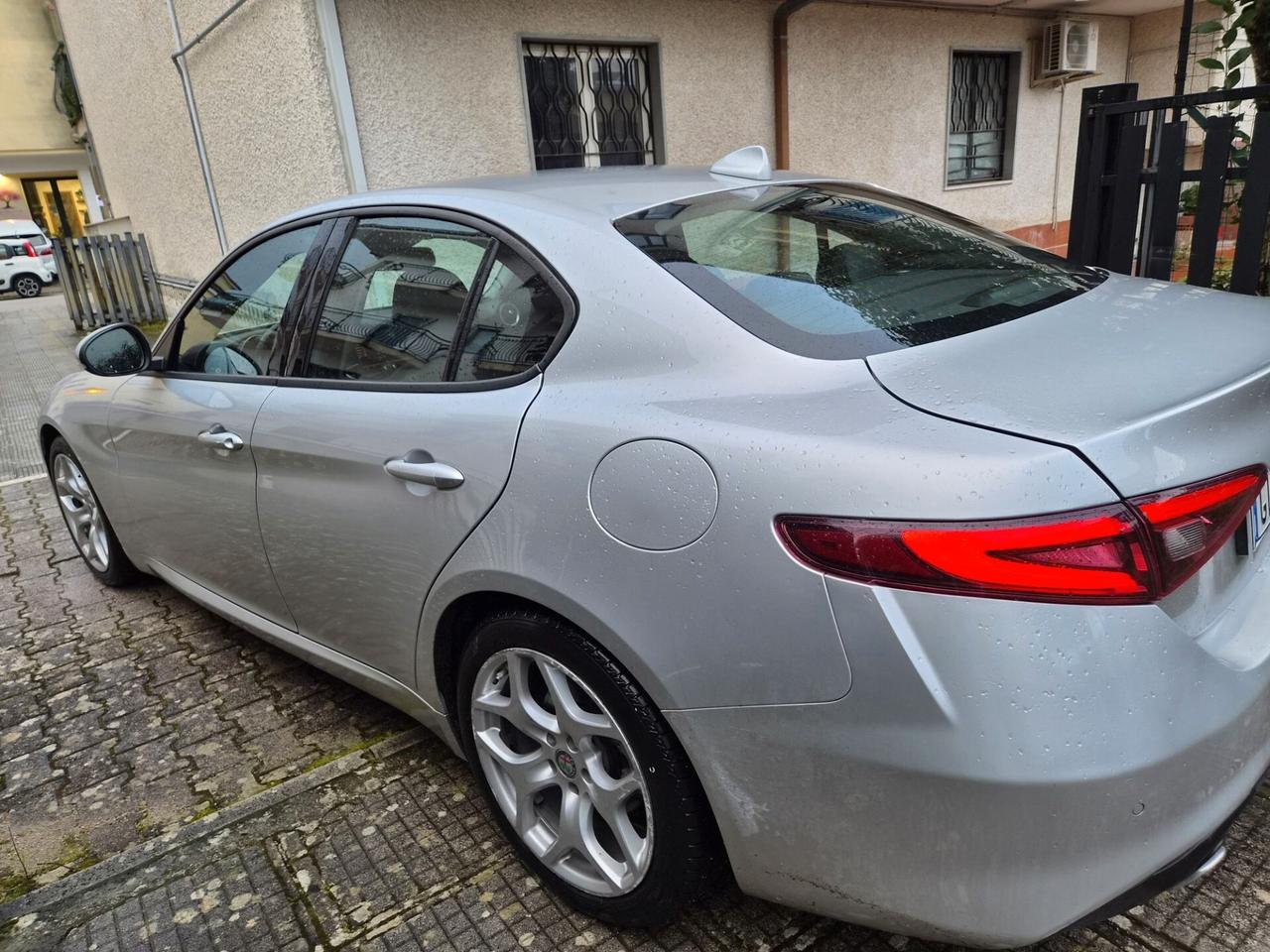 Alfa Romeo Giulia 2.2 Turbodiesel 160 CV AT8 Executive