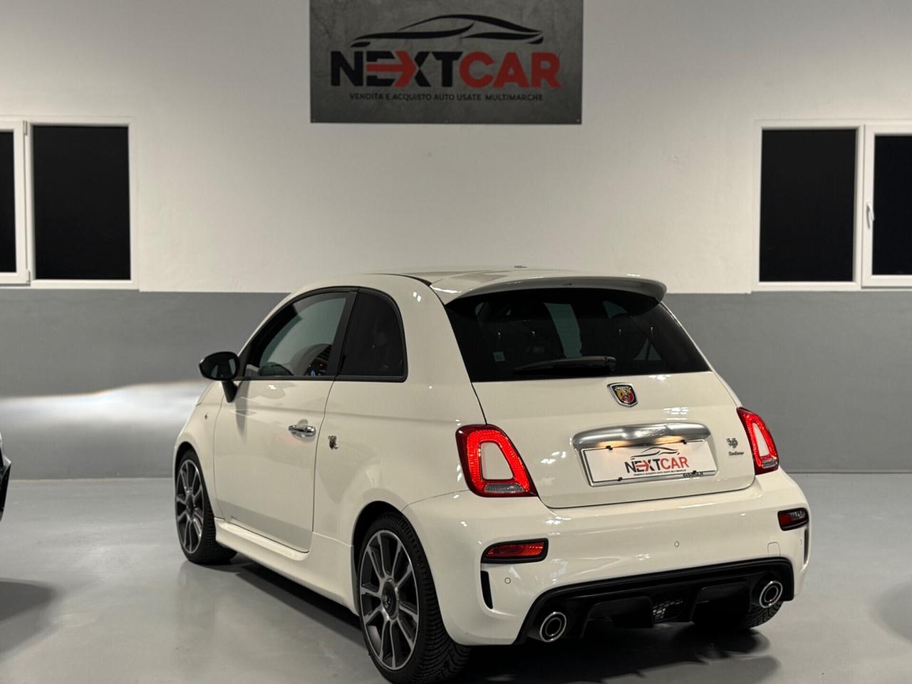 Abarth 595 1.4 Turbo Tusimo T-Jet 165 CV