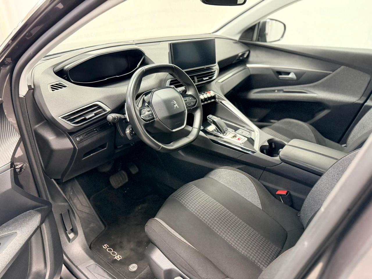 Peugeot 5008 BlueHDi 130 S&S EAT8 Active Pack