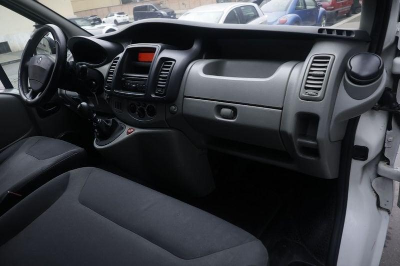 Renault Trafic Renault Trafic T27 2.0 dCi/115 PC-TN Furgone Unicoproprietario