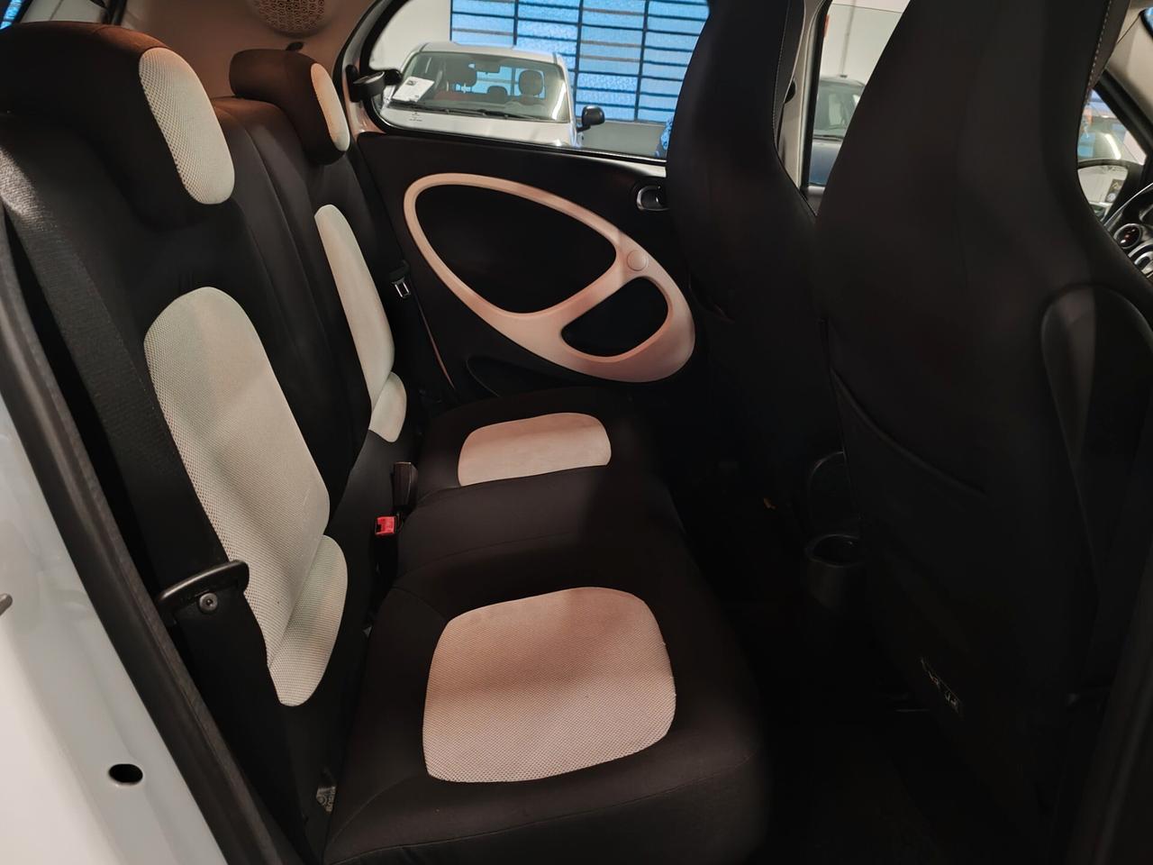 Smart ForFour 70 1.0 Prime