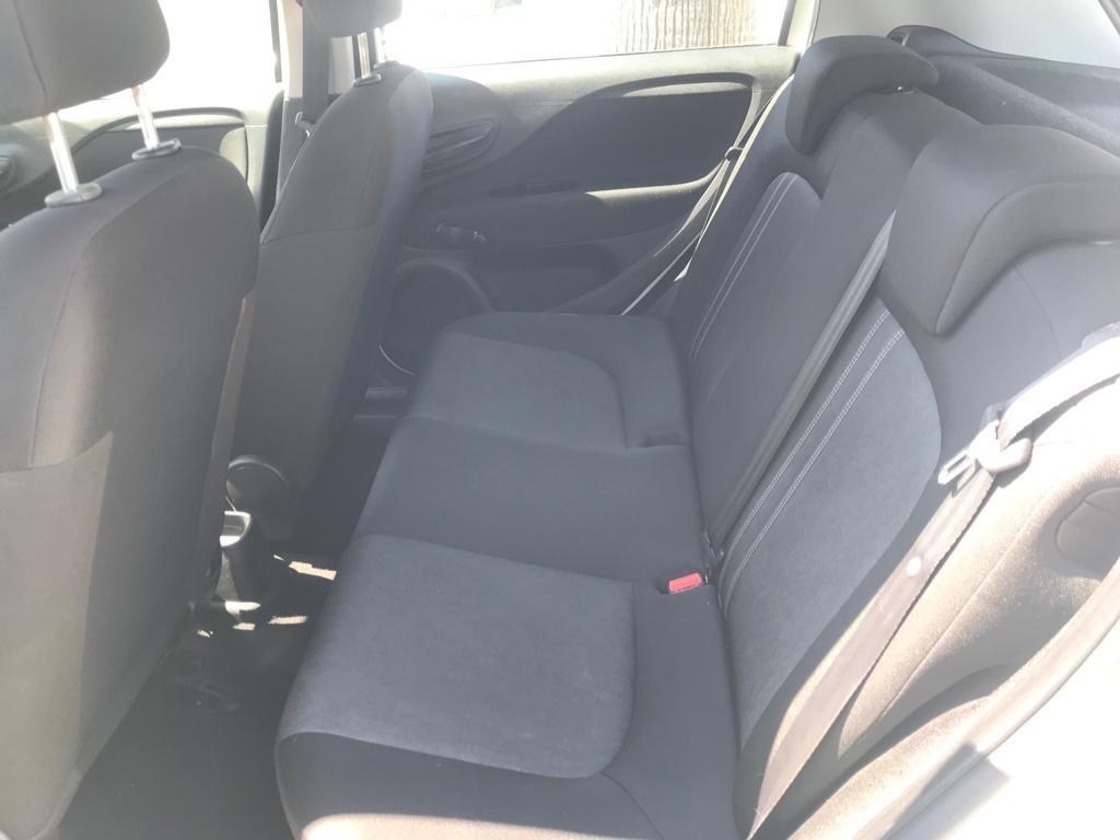 Fiat Punto 1.4 8V 77 CV 57 KW 5 porte Easypower Lounge