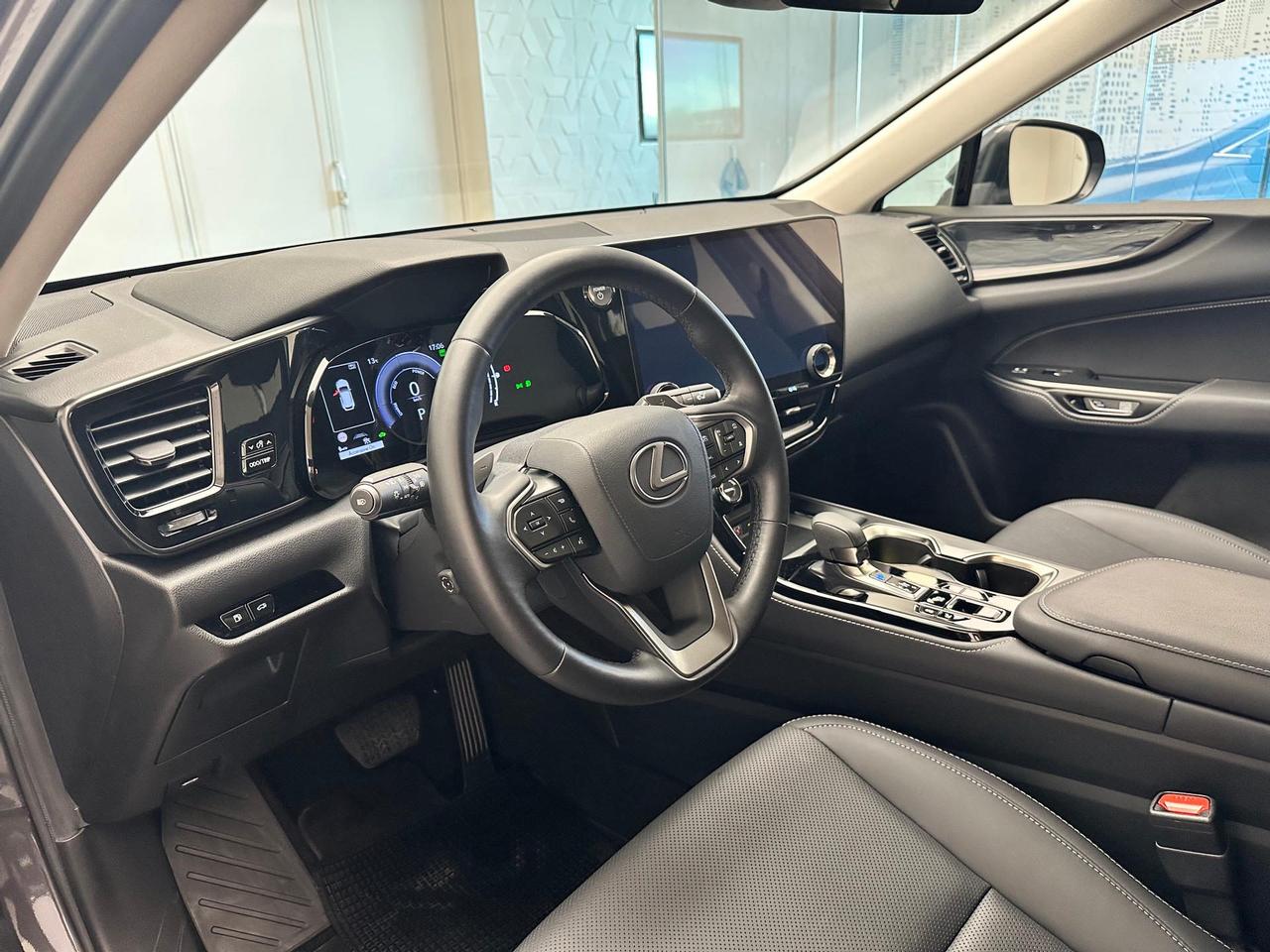 Lexus NX 450h+ 2.5 phev Premium+ 4wd e-cvt