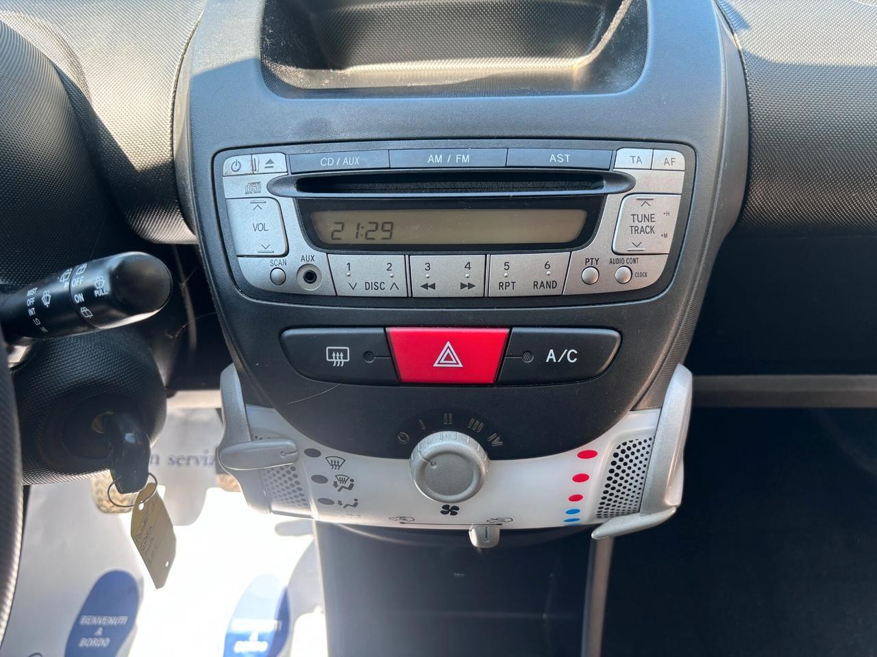 Peugeot 107 1.0 68CV 5p. Access UNICO PROPRIETARIO