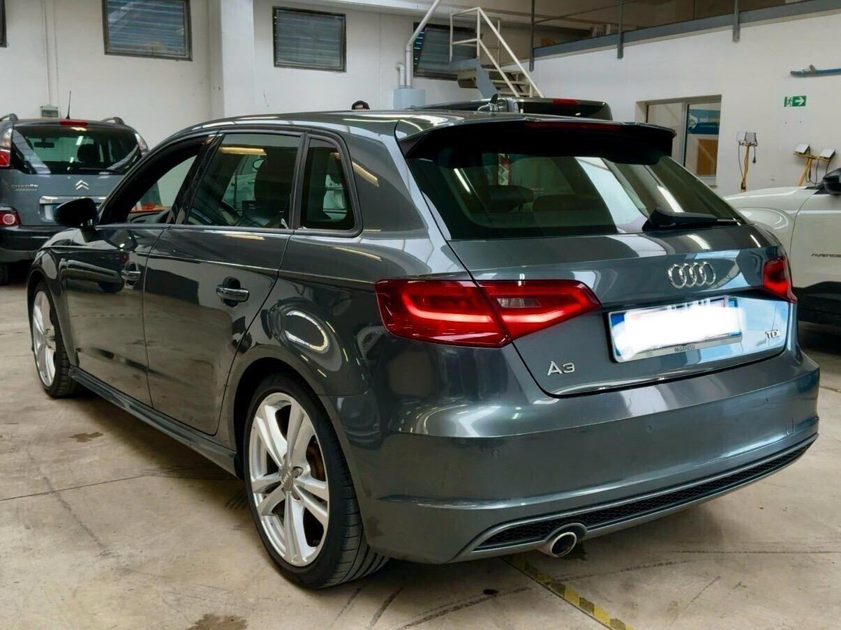 AUDI A3 1.6 TDI S TRONIC S LINE EDITION