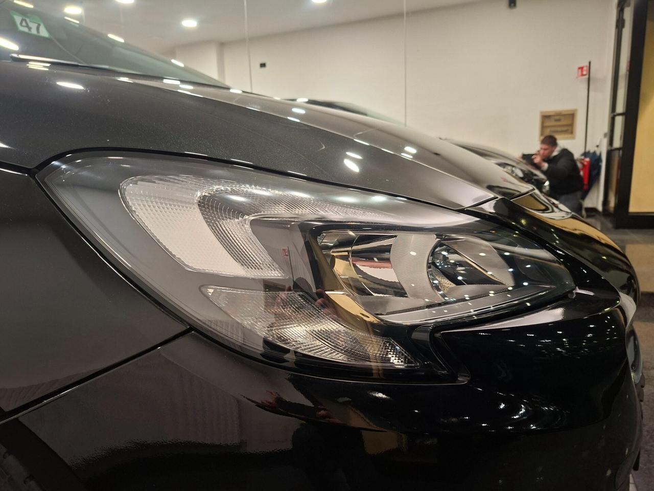 Opel Corsa 5p 1.4 Innovation (cosmo) 90cv AUTO, ok neop.