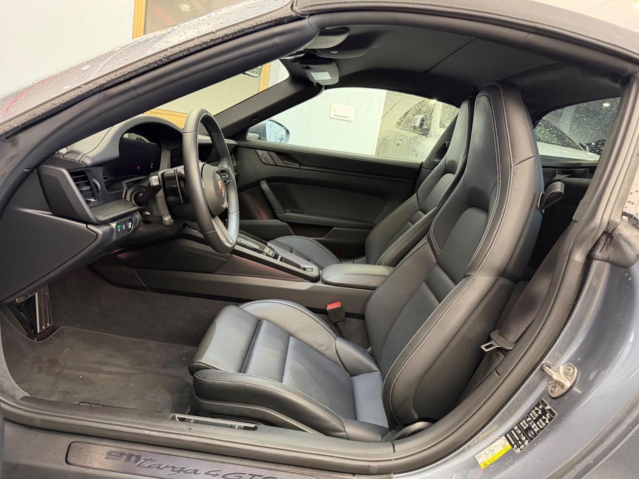 Porsche 992.2 Targa 4 GTS 541cv