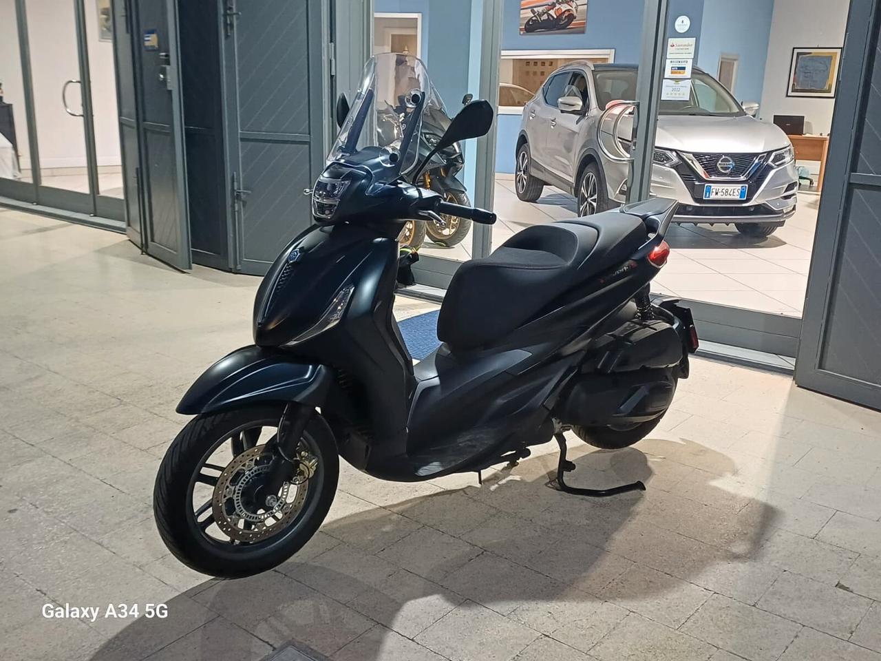 Piaggio Beverly 400 i.e.