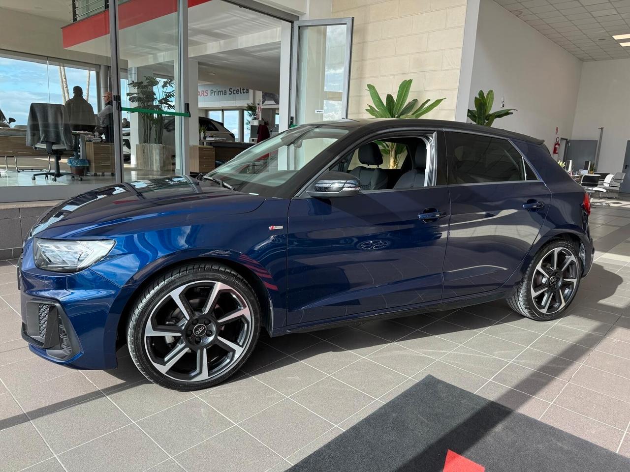 Audi A1 SPB 30 TFSI Identity Black S-Tronic