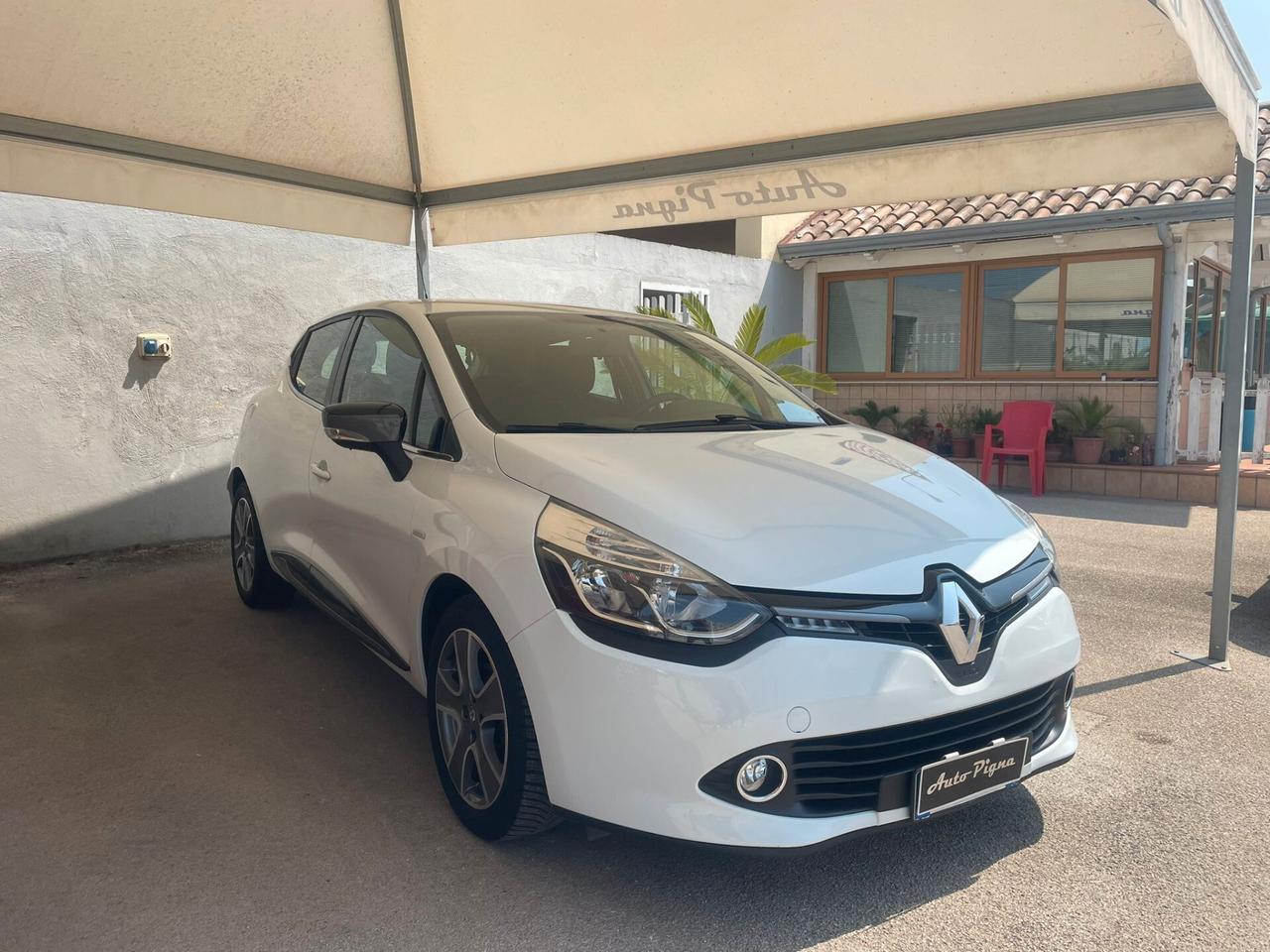 Renault Clio 1.2 75CV 5 porte Costume National
