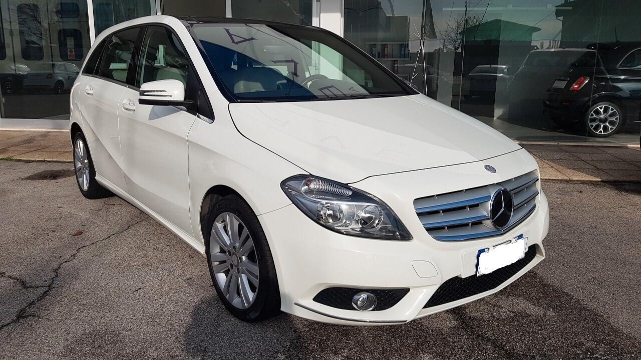 Mercedes-benz B 180 d Executive SOLO 39000 KM!