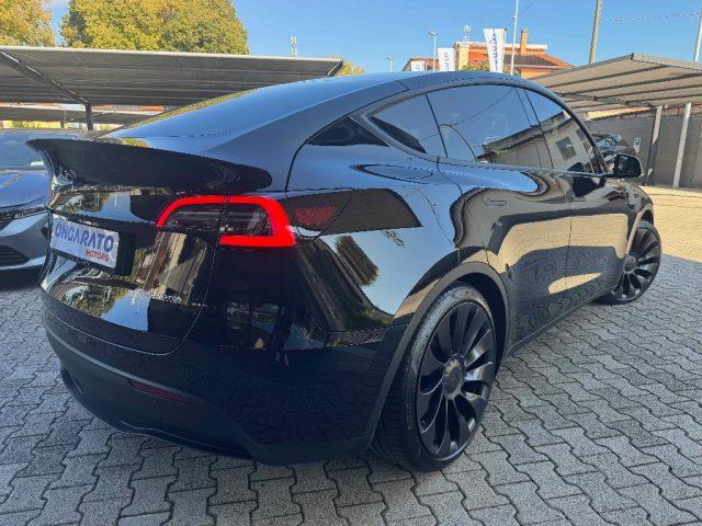TESLA Model Y Performance AWD