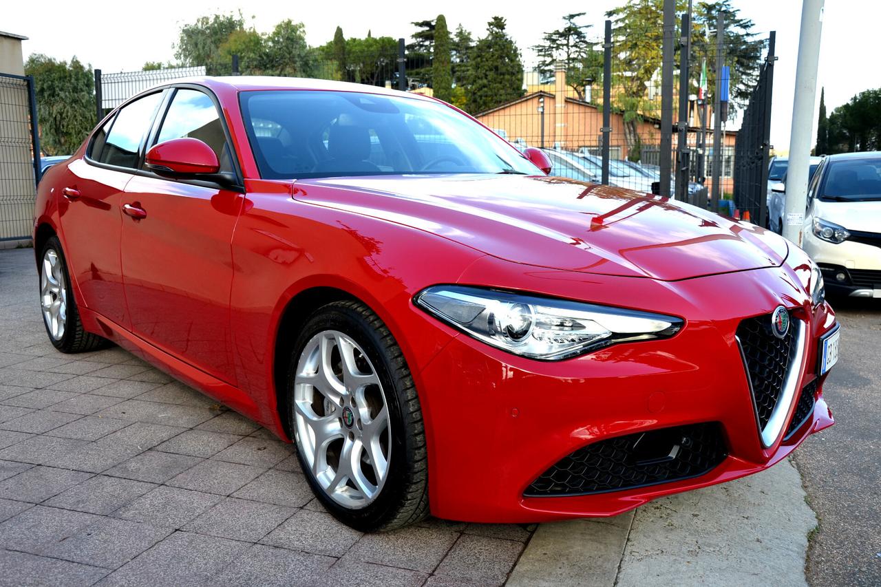 Alfa Romeo Giulia 2.2 T 160CV AT8 EXECUTIVE **KM17800 REALI**UNIPRO