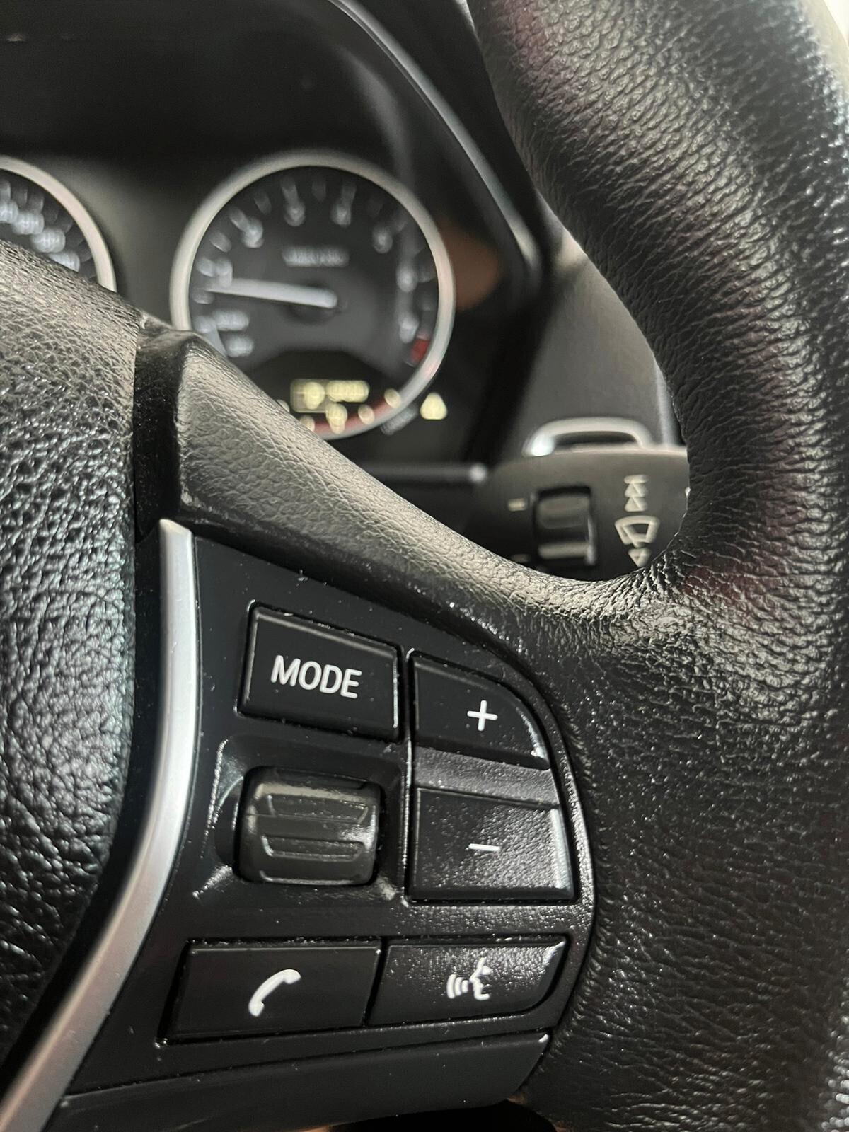 Bmw 120 120i 5p. Advantage