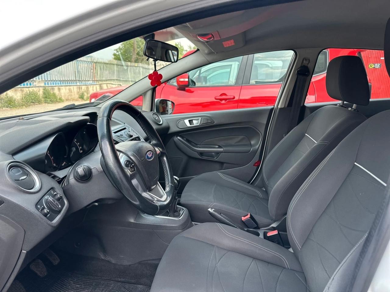 Ford Fiesta 1.0 80CV 5 porte Titanium NEOPATENTATI