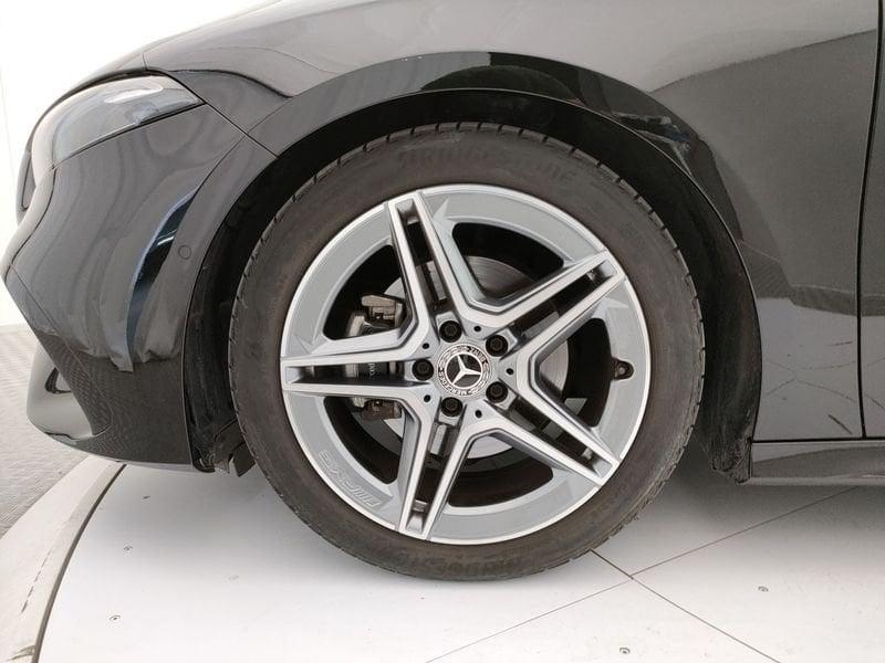 Mercedes-Benz Classe A A 180 AMG Line Premium auto Advanced Plus