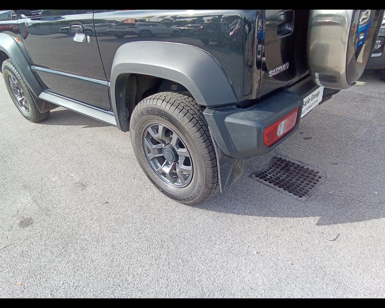 SUZUKI Jimny 4ª serie - Jimny 1.5 5MT Top