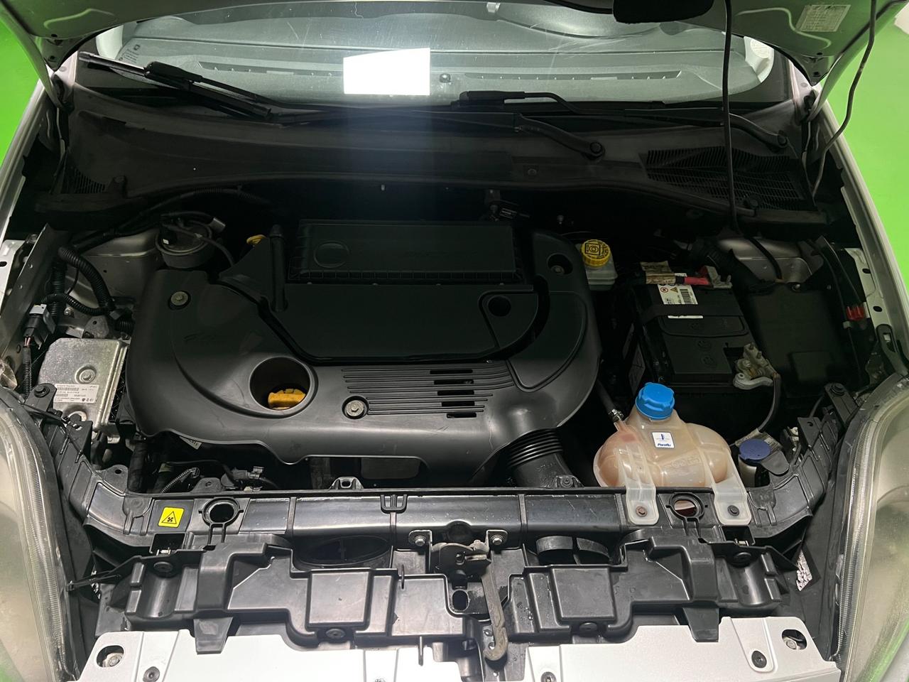 Fiat Punto 1.3 MJT II 75 CV 5 porte Lounge